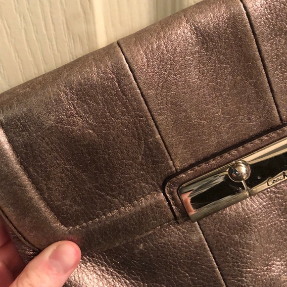 Purse - Picture 7 of 7